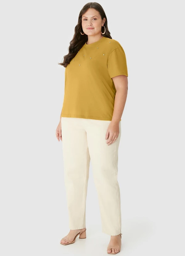 Malwee - Camiseta Box em Malha PlusAmarelo Mostarda 3