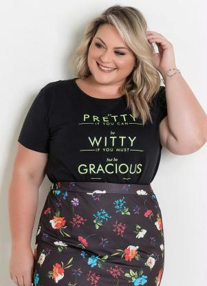 T-Shirt (Preta) Plus Size com Estampa Neon