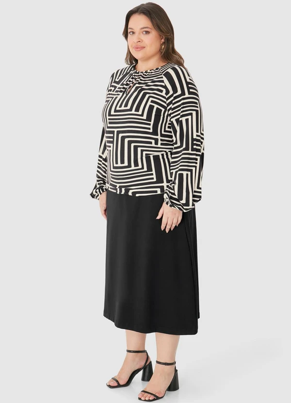 Malwee - Blusa Ampla Geométrica em Viscolinho Preto 3