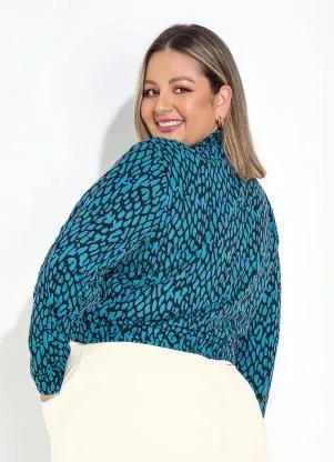 Marguerite - Blusa Animal Print Azul com Gola Alta Plus Size - MARGUERITE