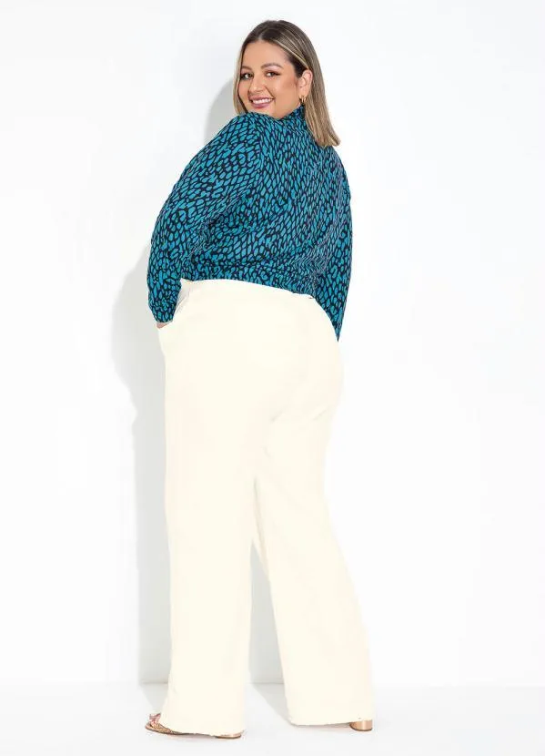 Marguerite - Blusa Animal Print Azul com Gola Alta Plus Size