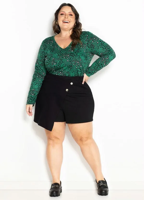 Marguerite - Blusa Animal Print Verde com Decote V Plus Size 4