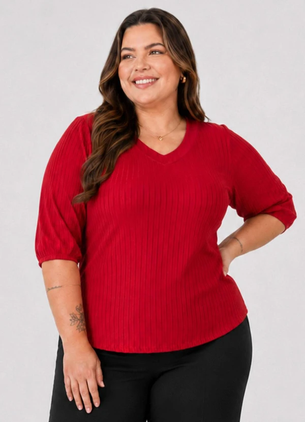 Infinita Cor - Blusa Canelada Plus Decote em V Vermelho