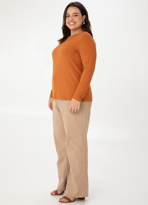 Malwee - Blusa em Malha Canelada Feminina Plus Marrom 3