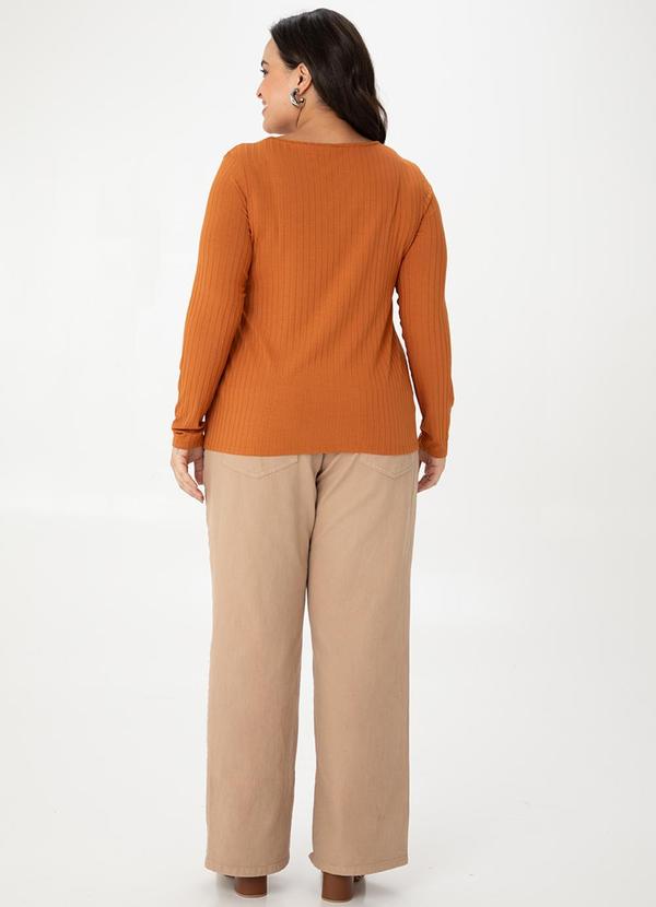 Malwee - Blusa em Malha Canelada Feminina Plus Marrom 4
