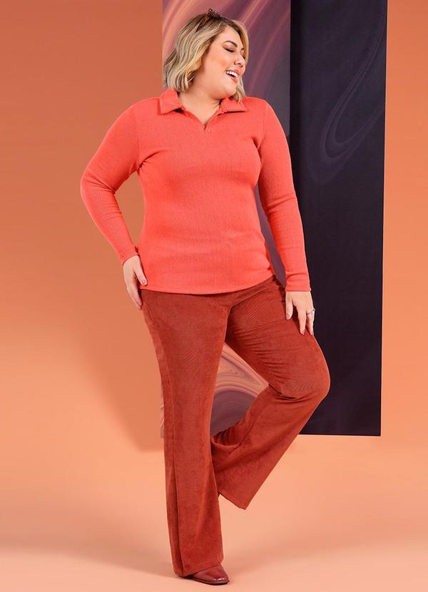 Cativa Plus Size - Blusa Feminina em Cotelê com Decote Laranja 2