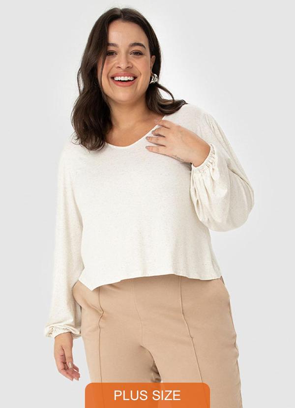 Malwee - Blusa Feminina em Viscolinho Plus Bege