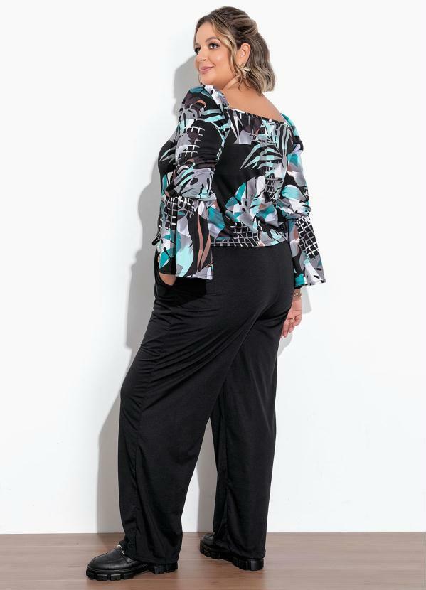 Marguerite - Blusa Floral Preta Babado nas Mangas Plus Size