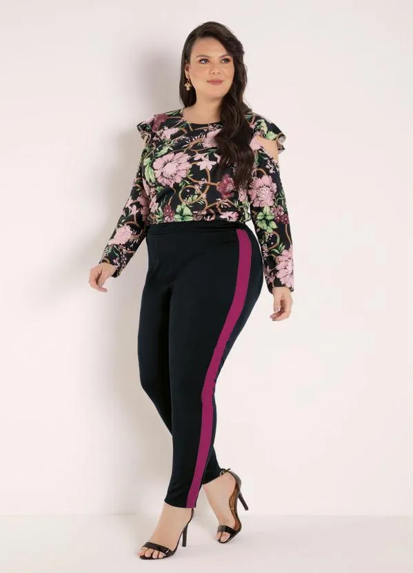 Queima Estoque - Blusa Floral Preta com Mangas Vazadas Plus Size 3