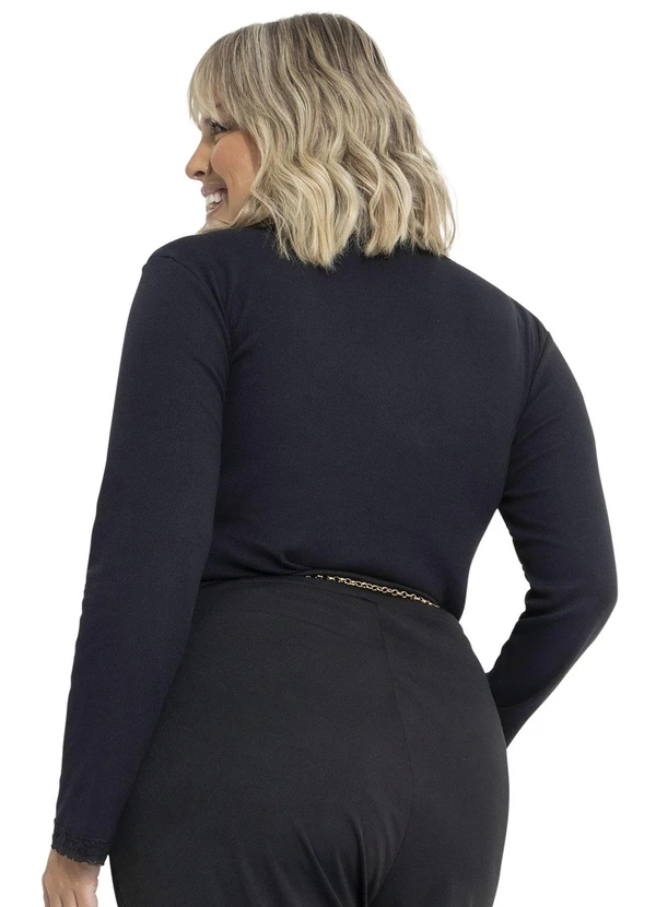 Marguerite - Blusa Manga Longa Preta Plus Size 7