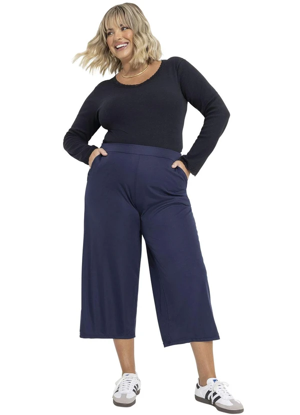 Marguerite - Blusa Manga Longa Preta Plus Size 6