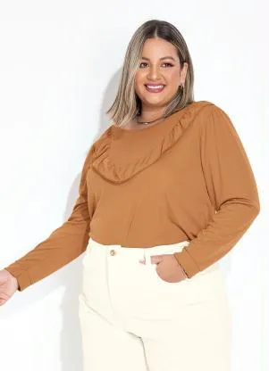 Marguerite - Blusa Marrom Clara com Babado Plus Size - MARGUERITE