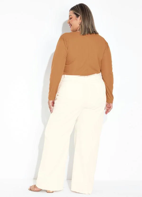Marguerite - Blusa Marrom Clara com Babado Plus Size 5