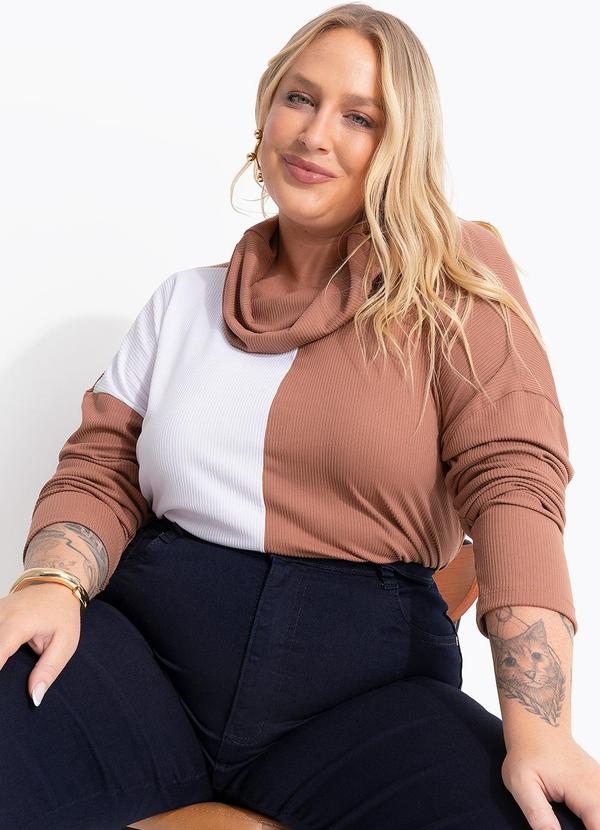 Blusa (Marrom) Gola Alta em Canelado