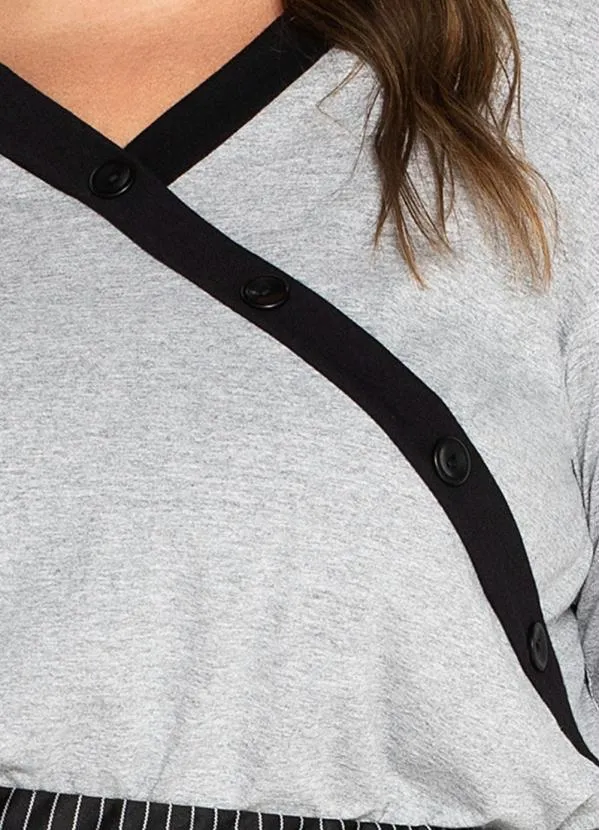 Marguerite - Blusa Mescla com Botões Decorativos Plus Size 3