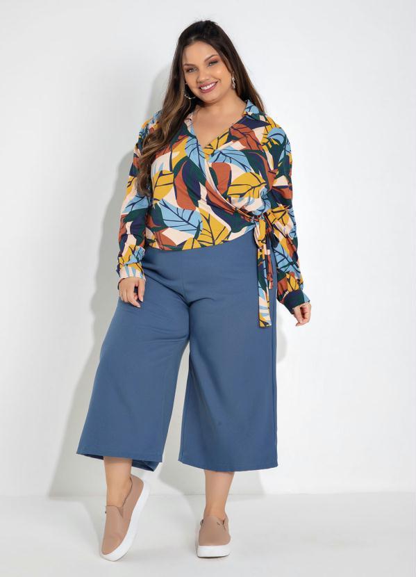 Outlet - Blusa Plus Size Abstrato Suave com Transpasse 3