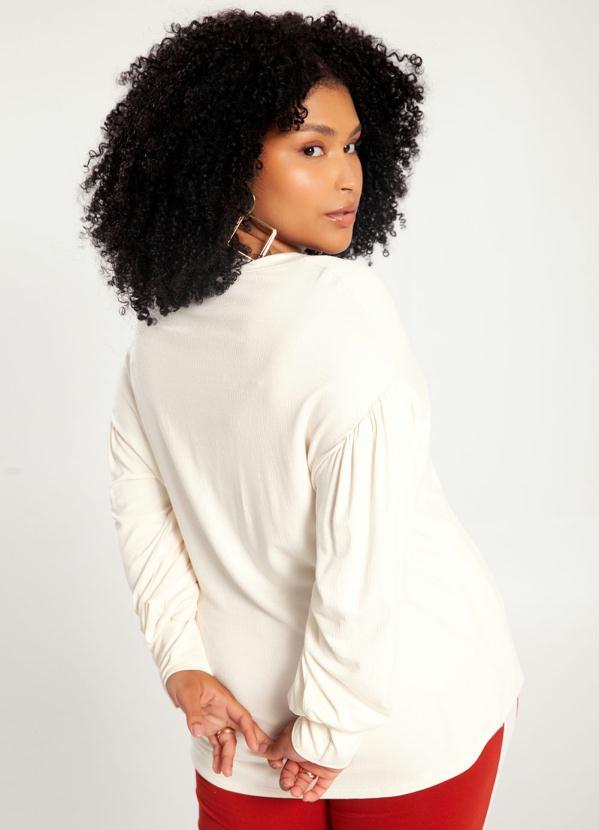 Lunender Mais Mulher - Blusa Plus Size em Malha Off White 3