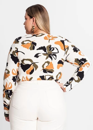 Secret Glam - Blusa Plus Size Estampada em Viscose Bege - SECRET GLAM