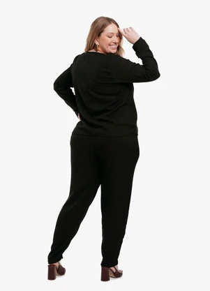 Cereja Rosa - Blusa Plus Size Manga Longa com Decote Preto - CEREJA ROSA