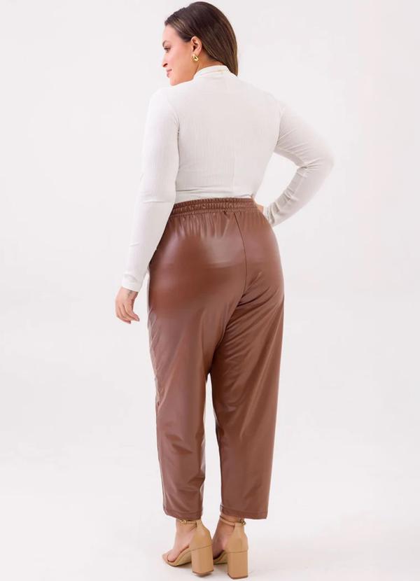 Cess - Blusa Plus Size Rachel Canelado Off White 3