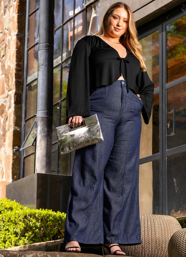 Marguerite - Blusa Preto em Malha Crepe 3