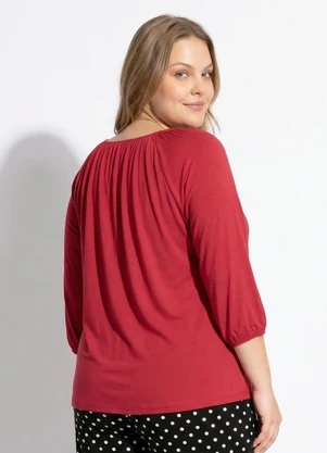 Marguerite - Blusa Vernelha em Malha Suede Macia - MARGUERITE
