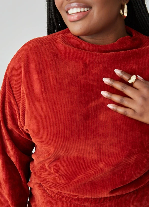 Malwee - Blusão Feminino em Plush Plus Vermelho 3