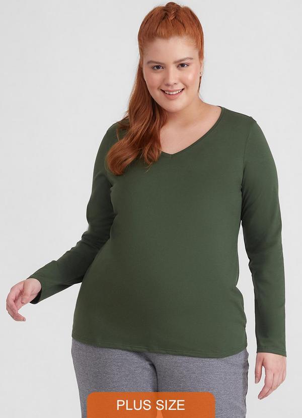 Basicamente - Camiseta Slim Gola V Manga Longa Plus Verde
