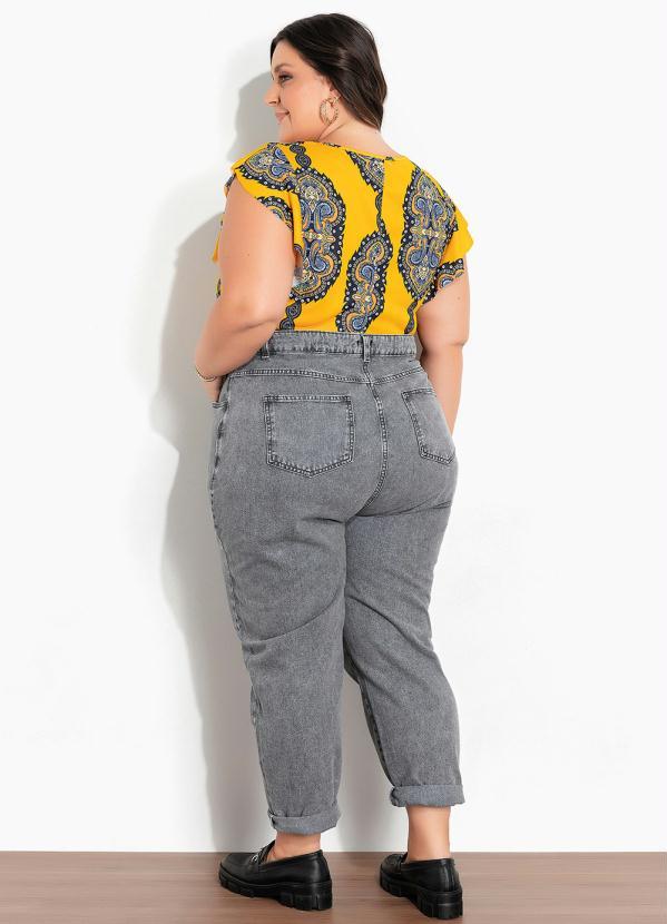 Marguerite - Blusa Arabescos Amarelo com Babado Plus Size 4