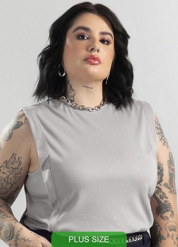 Cativa - Regata Canelada Plus com Glitter Cinza