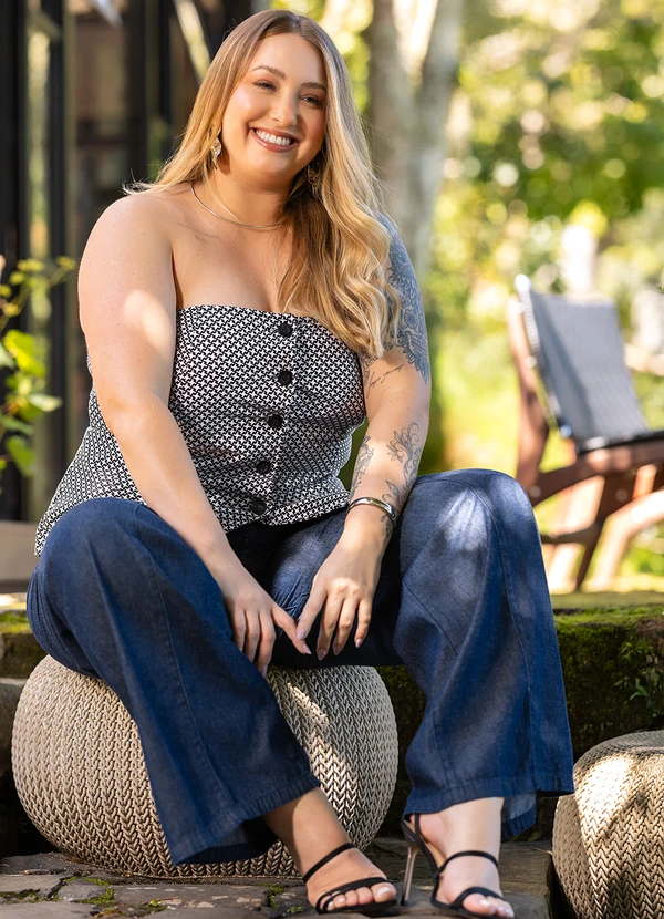 Marguerite - Blusa Xadrez Preto e Branco em Malha Piquet 6