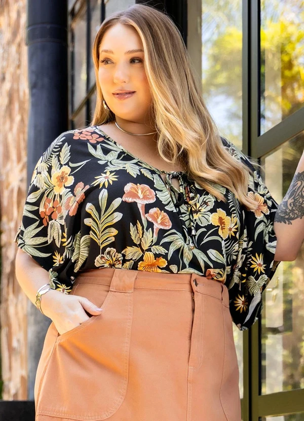 Marguerite - Body Floral Desenhado em Malha de Viscose 9