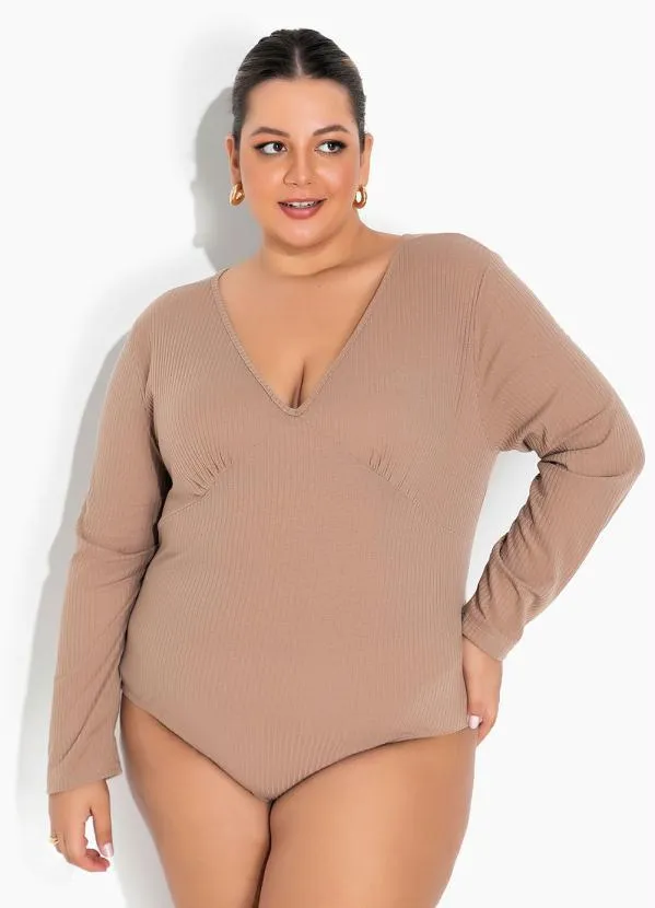 Marguerite - Body Marrom Plus Size Decote V e Franzidos 3