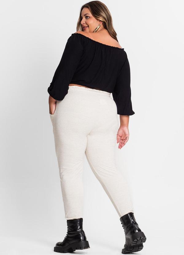 Secret Glam - Calça Feminina Plus Size em Moletinho Bege 4