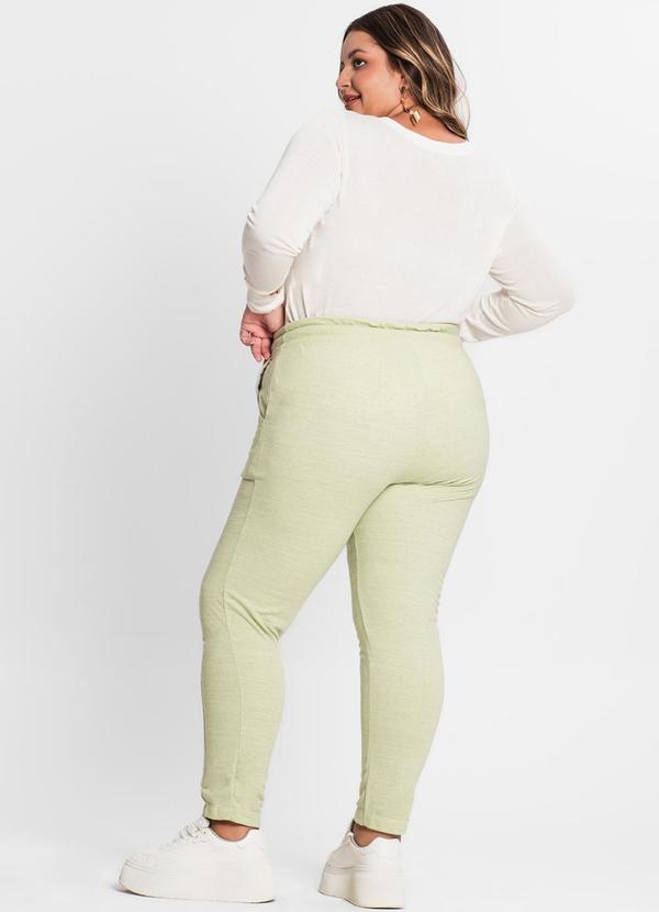 Secret Glam - Calça Feminina Plus Size em Moletinho Verde 4