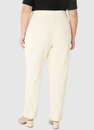 Malwee - Calça Mom em Sarja Cintura Alta PlusOff White - MALWEE
