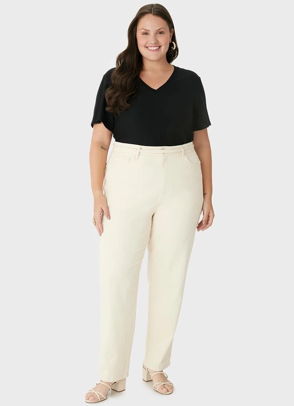 Malwee - Calça Mom em Sarja Cintura Alta PlusOff White 5
