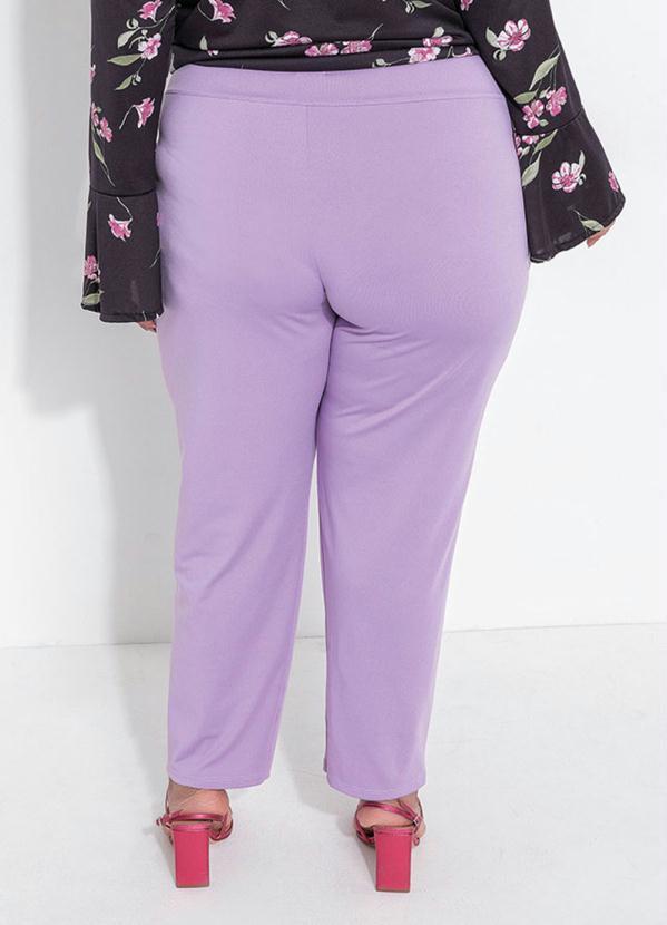 Outlet - Calça Plus Size Lilás com Pregas e Bolsos 2