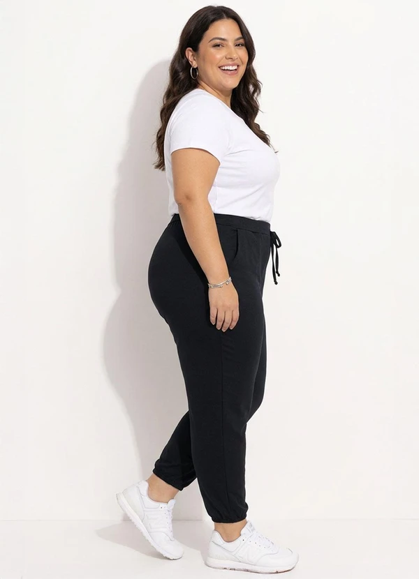 Marguerite - Calça Preta Jogger com Bolsos Plus Size 4