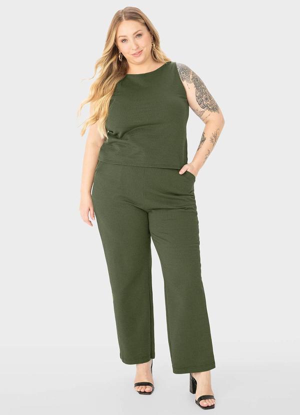 Malwee Plus - Calça Verde Militar Feminina Reta em Anarruga 2