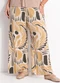 Marguerite - Calça Abstrato Bege em Malha de Viscose - variação: Abstrato Bege