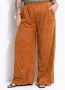 Cal�a Caramelo em Suede