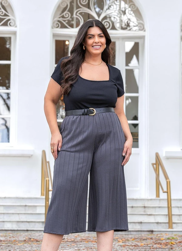 Marguerite - Calça Cinza em Malha Tricô 10