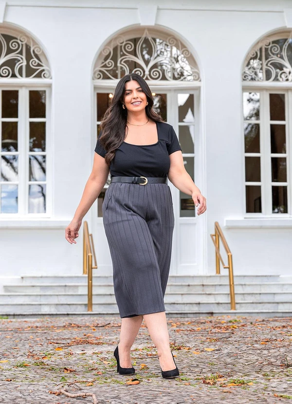 Marguerite - Calça Cinza em Malha Tricô 4