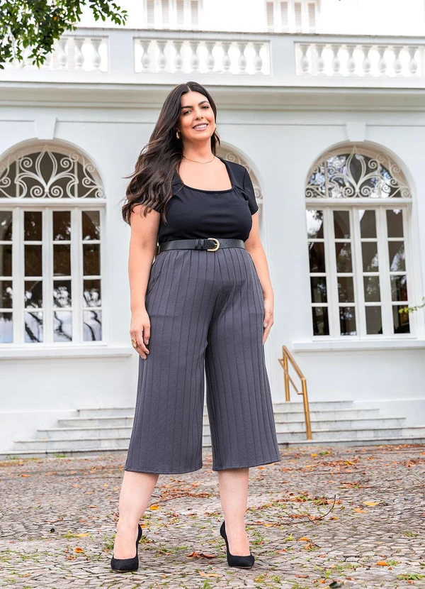 Marguerite - Calça Cinza em Malha Tricô 3