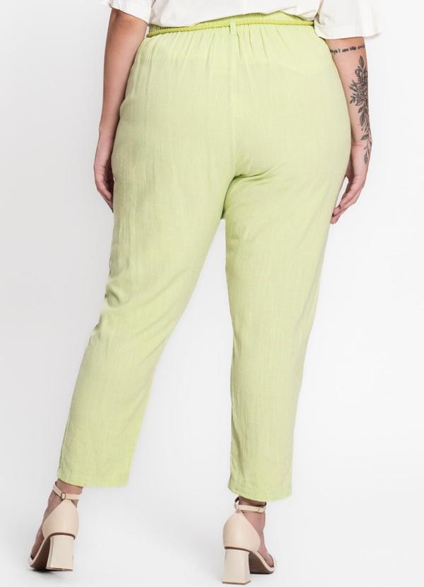 Secret Glam - Calça Feminina Plus Size em Linho Verde 3