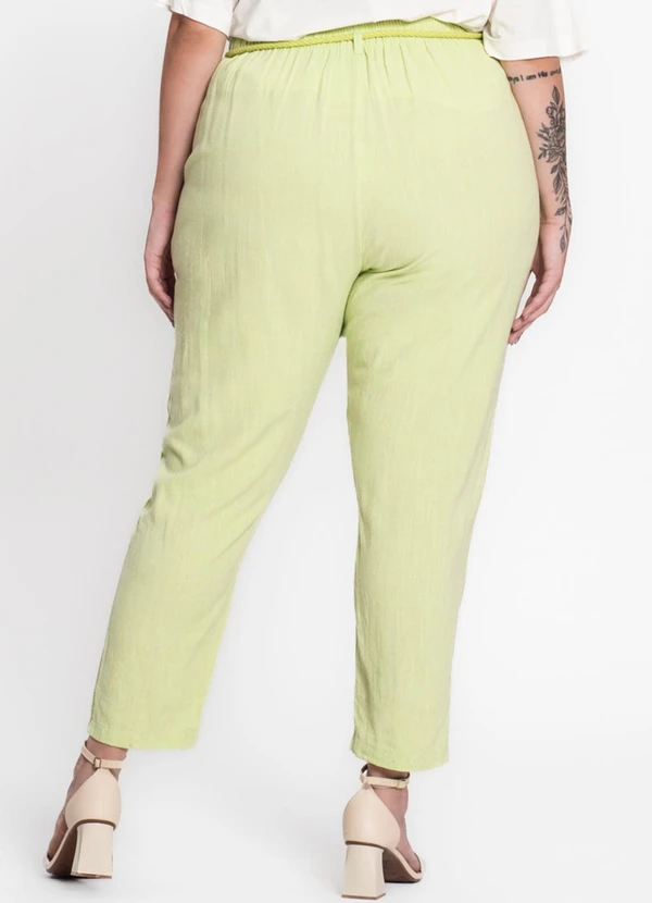 Secret Glam - Calça Feminina Plus Size em Linho Verde 3