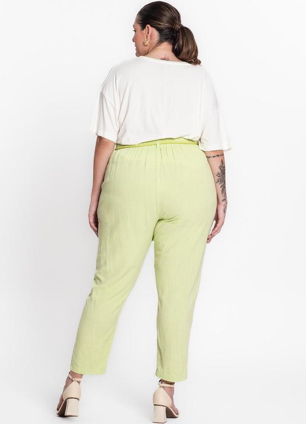 Secret Glam - Calça Feminina Plus Size em Linho Verde 1