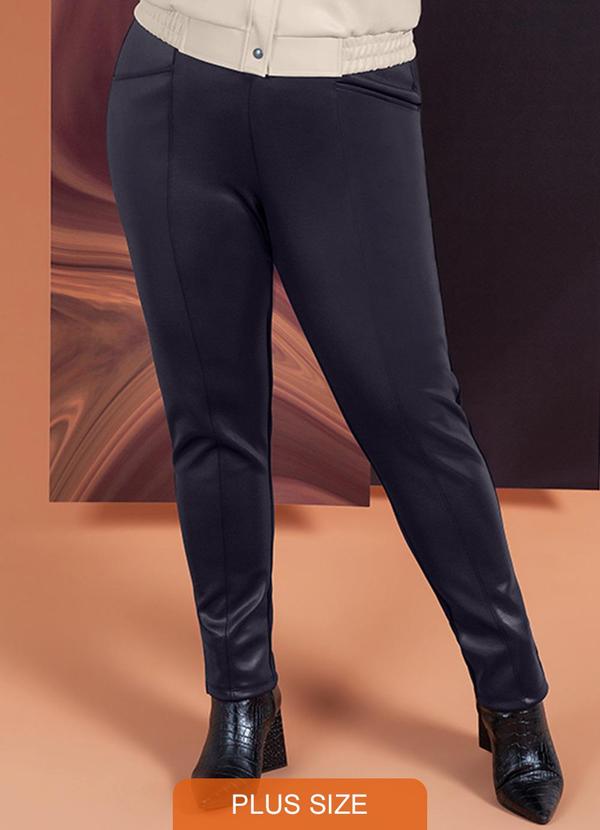 Cativa Plus Size - Calça Feminina Plus Size Estilo Legging Preto 1