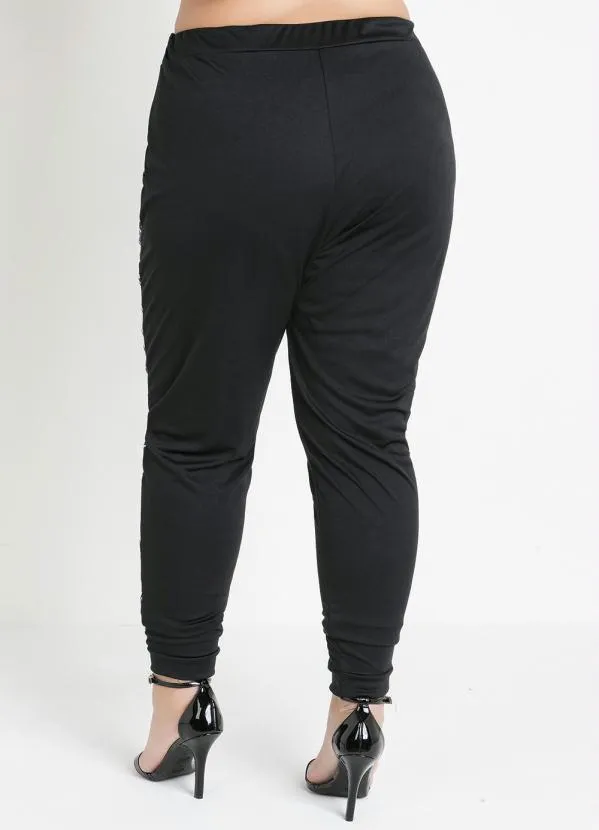 Marguerite - Calça Preta Jogger com Bolsos Plus Size 5